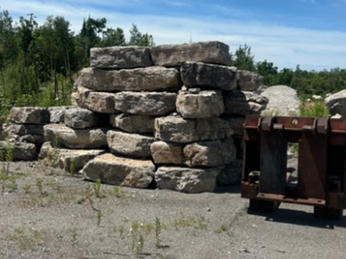 Weathered Armour Stone 1-3 Ton